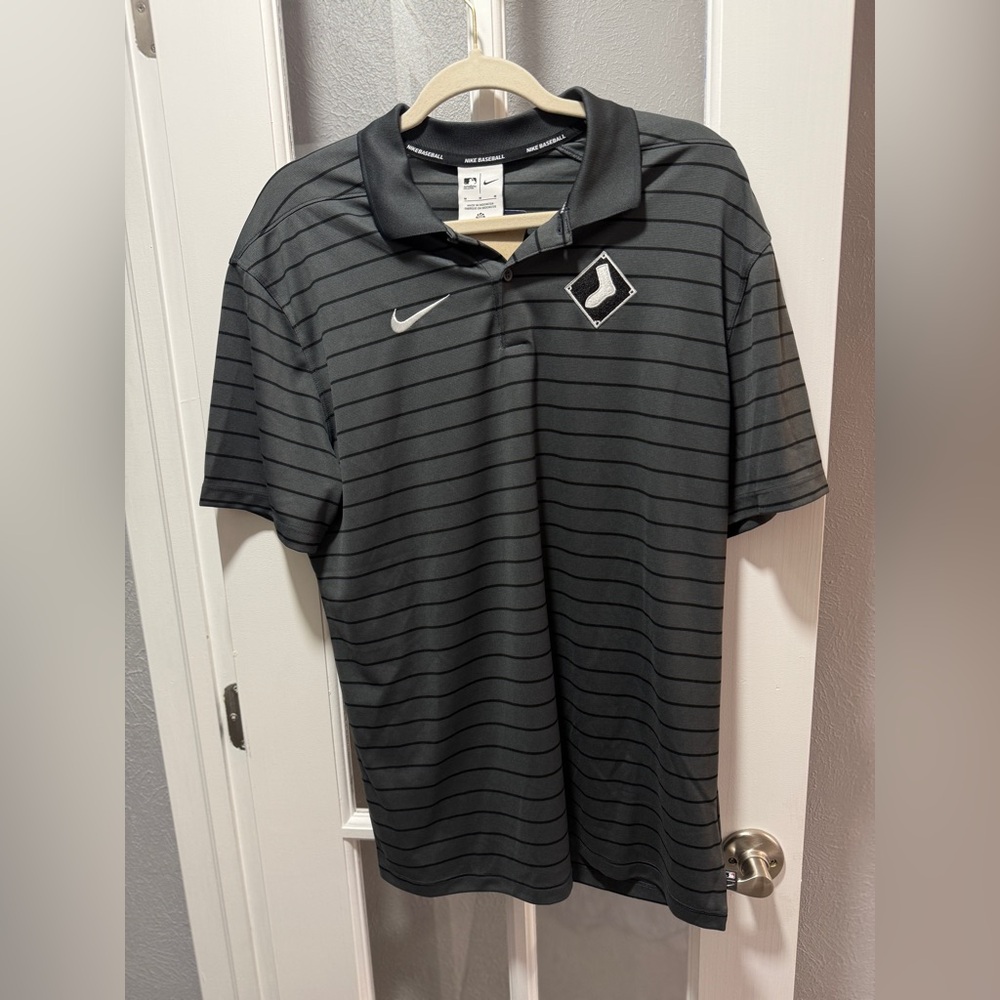 NWT Nike Men's White Sox Charcoal Striped Polo Shirt - Picture 4 of 7